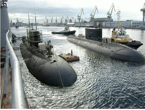 Tàu ngầm Kilo 636MV. Ảnh: AP