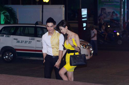 Trước đó, cô từng có thời gian yêu đương với Phillip Huỳnh.