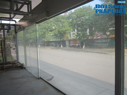 Mỗi nhà chờ được thiết kế có bề rộng 5m và tổng diện tích 129m2. Với mức đầu tư 55 triệu USD toàn tuyến, dự kiến, quý 2 năm 2015 tuyến xe buýt nhanh đầu tiên tại Hà Nội này sẽ được đưa vào phục vụ người dân Thủ đô.