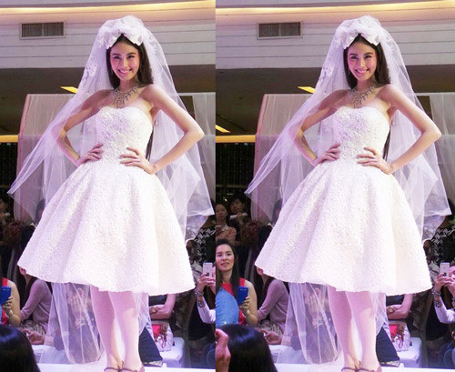 Với vẻ đẹp hoàn hảo của mình, cô xinh đẹp như một cô dâu tuyệt sắc.