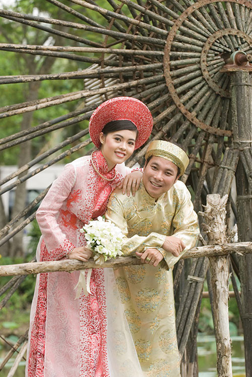 Nổi tiếng là chàng ca sĩ chân tình nhưng rất đa tình, sau nhiều mối tình đến rồi đi, hiện giờ cuộc sống hôn nhân của anh vẫn là một... bí mật