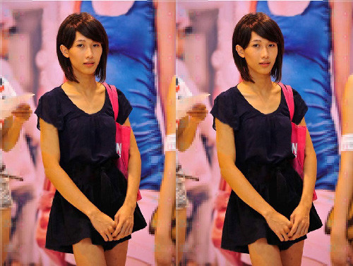 Trâm Anh bắt đầu để tóc dài, mặc đồ nữ tính để trông giống con gái hơn.