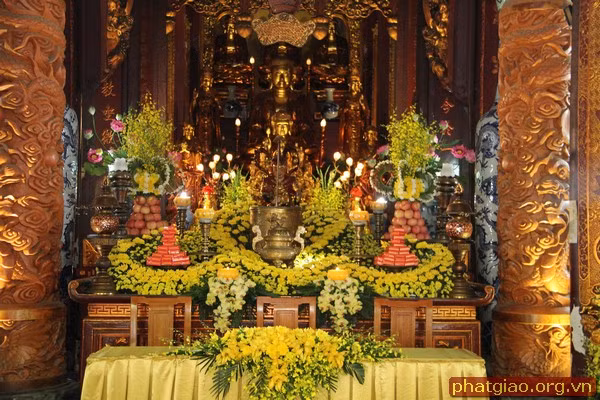 Con gai dai gia Nam Cuong to chuc dam cuoi hoanh trang-Hinh-2