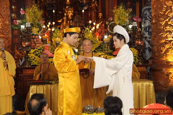 Con gai dai gia Nam Cuong to chuc dam cuoi hoanh trang-Hinh-13