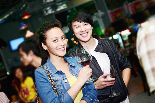 Trương Huệ Vân - Vợ ca sỹ Thanh Bùi cũng là một trong những tiểu thư xinh đẹp, giỏi giang, khiến nhiều phải ngưỡng mộ.