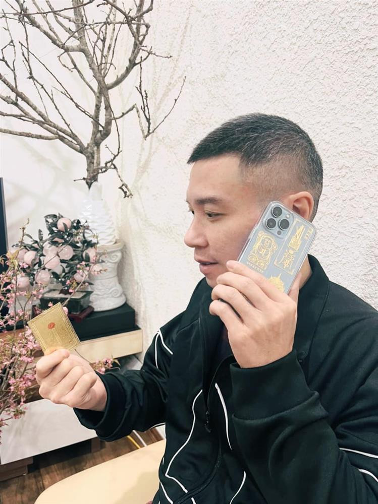 Dien mao moi cua Cong Ly khien netizen ngo ngang-Hinh-2