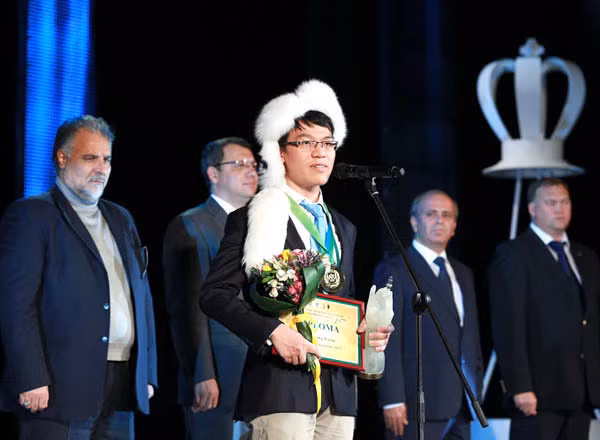 Cac Dai kien tuong co vua Viet Nam hoc gi, o dau?