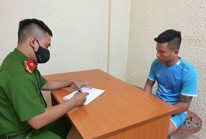 Kế hoạch táo tợn của nghi phạm trộm 350 cây vàng ở thị xã Sơn Tây - Hình 3 Ke hoach tao ton cua nghi pham trom 350 cay vang o thi xa Son Tay-Hinh-3