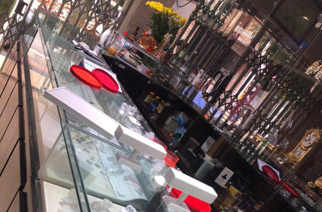 Kế hoạch táo tợn của nghi phạm trộm 350 cây vàng ở thị xã Sơn Tây - Hình 2 Ke hoach tao ton cua nghi pham trom 350 cay vang o thi xa Son Tay-Hinh-2