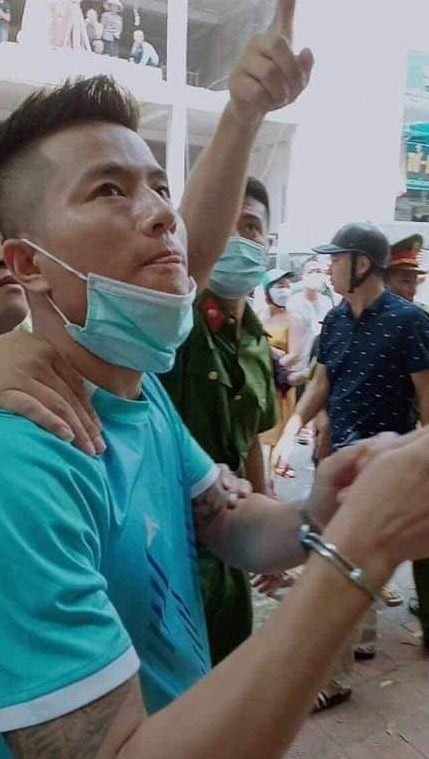 Kế hoạch táo tợn của nghi phạm trộm 350 cây vàng ở thị xã Sơn Tây - Hình 5 Ke hoach tao ton cua nghi pham trom 350 cay vang o thi xa Son Tay-Hinh-5