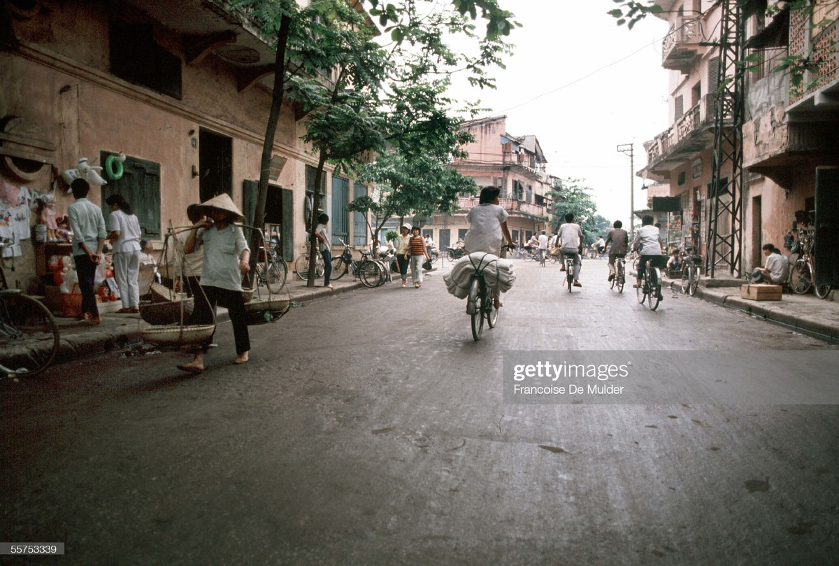 Ha Noi nam 1989 qua anh cua nu phong vien huyen thoai-Hinh-2