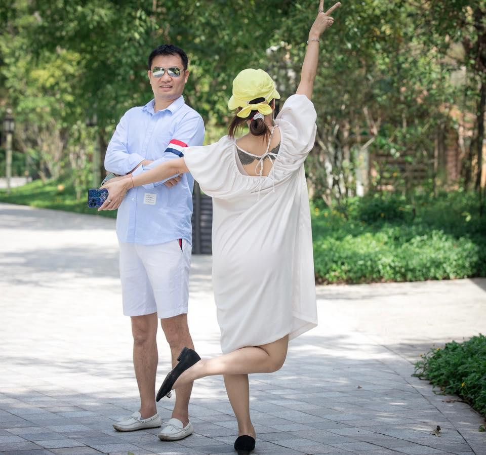 Van Hugo bi chong dai gia 