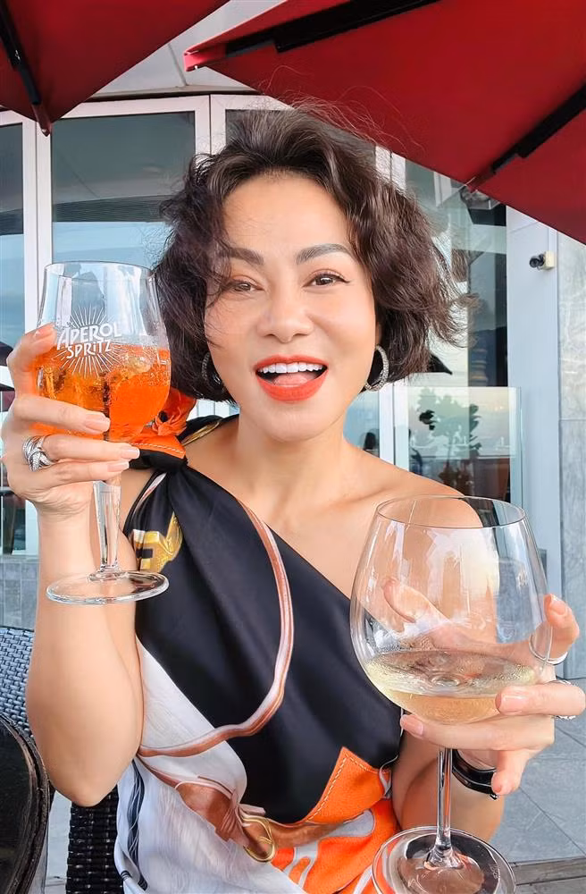 Thu Minh len tieng thong tin bau lan 2 dang o thang thu 6-Hinh-10