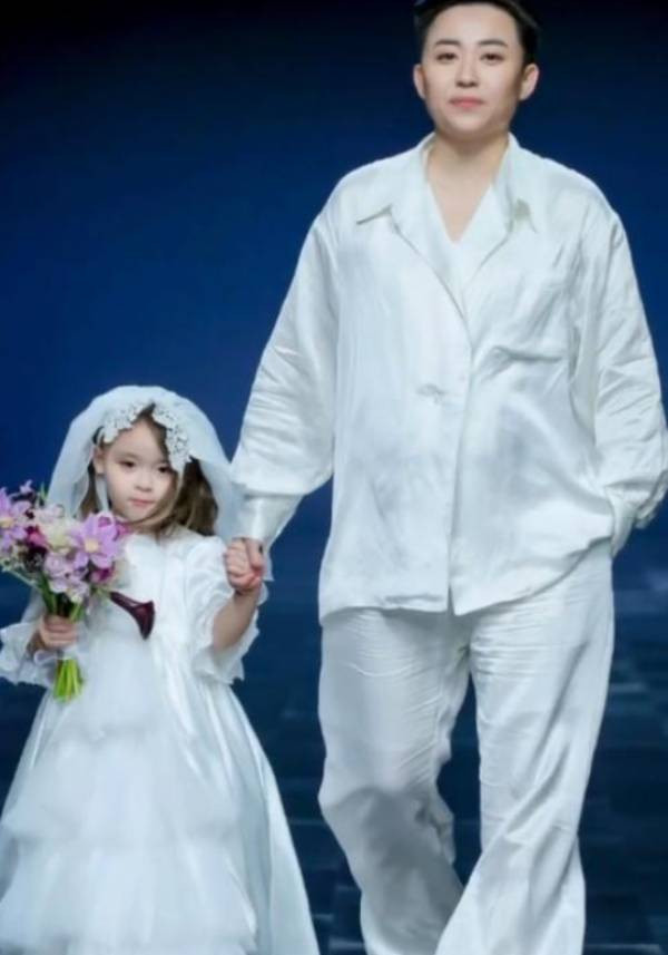 Nu CEO tung bo 1,7 ty dong mua “giong” con lai 5 dong mau bay gio the nao?-Hinh-7