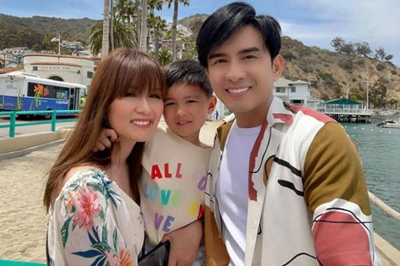 Loat anh dang yeu cua con trai Dan Truong ra dang soai ca nhi, dan tinh xuyt xoa-Hinh-7