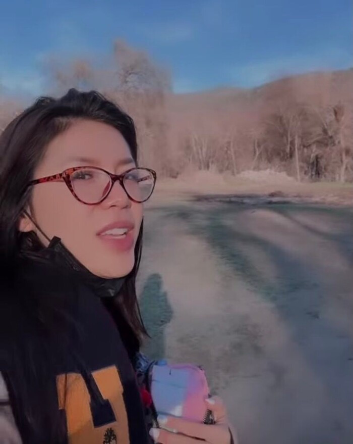 Sau tuyên bố tạm rời xa showbiz, Minh Tú liên tục chia sẻ khoảnh khắc cực "chill" Sau tuyen bo tam roi xa showbiz, Minh Tu lien tuc chia se khoanh khac cuc