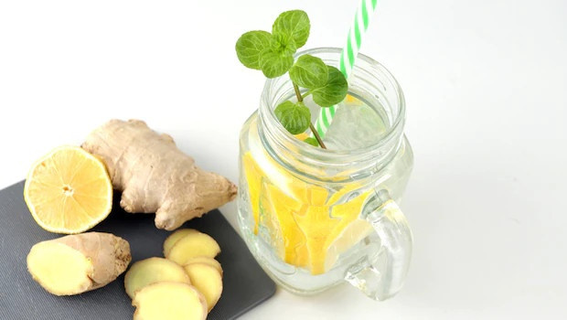 Loi ich cua nuoc gung rau mui trong viec giam can