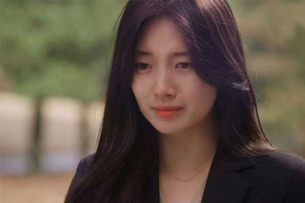 Sap cuoi, ban than gui 100 trieu, xem tin nhan toi quyet dinh soc