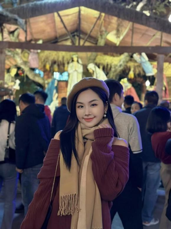 Năm 2020, Khánh An chính thức trở thành sinh viên của Học viện Âm nhạc Quốc gia. Cũng từ đó, cô chuyển sang lĩnh vực dân ca và được khán giả đón nhận qua các ca khúc "Tìm em câu ví sông Lam", "Hết giận rồi thương", "Hai quê', 'Câu đợi câu chờ"...