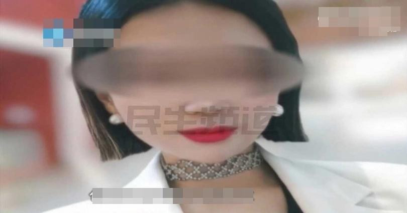 Chang trai yeu 2 thang moi biet ban gai sap len chuc ba noi