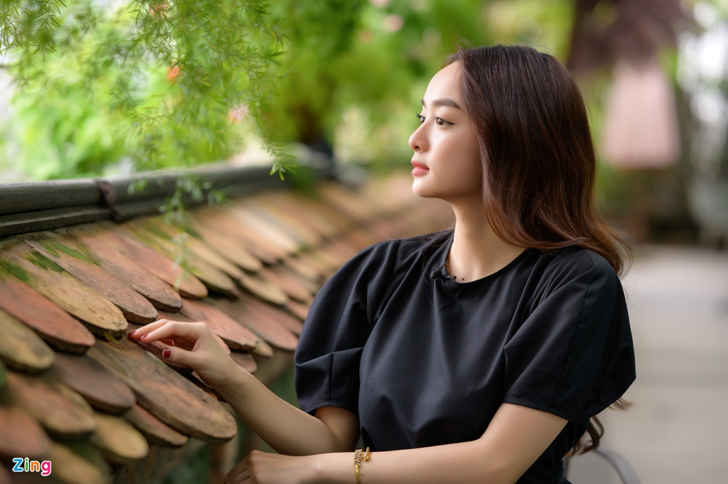 Kaity Nguyễn thừa nhận cô non nớt, còn nhiều thiếu sót cần hoàn thiện. Cô dự định sang Mỹ học thêm kỹ năng diễn xuất trong thời gian tới.