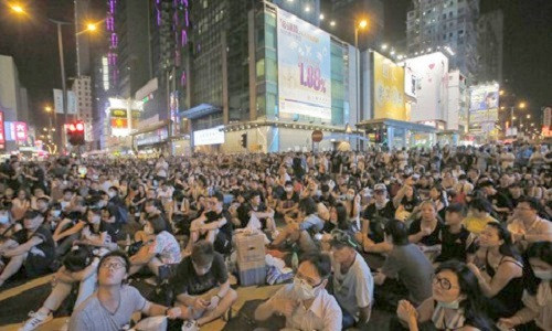 Người biểu tình ở Hong Kong.