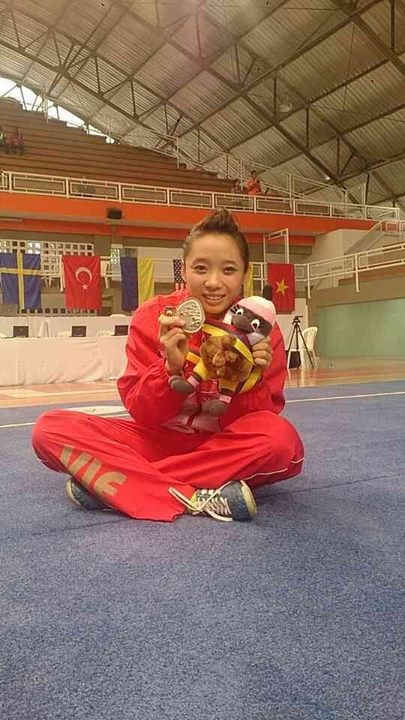 Trước đó, "người đẹp wushu" Việt Nam cũng từng giành rất nhiều thành công, HCV tại nhiều cuộc thi, kỳ đại hội cả trong lẫn ngoài nước và châu lục: Giành HCV giải trẻ Thế giới, HCV Asian Indoor Games, HCV giải trẻ châu Á...