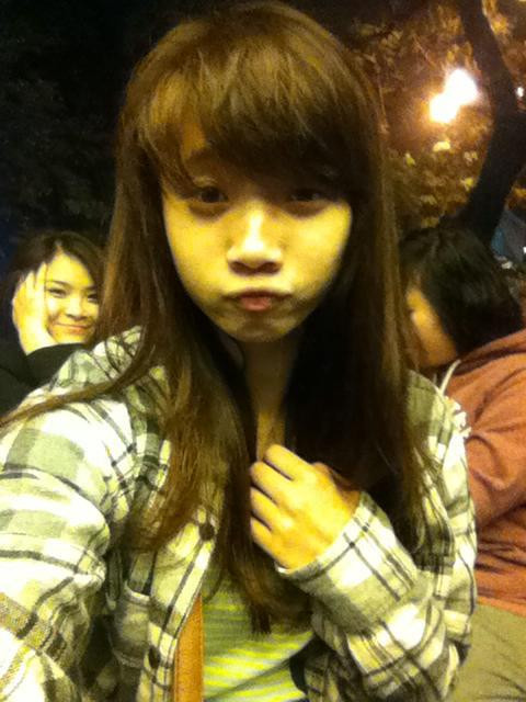 Ngoài thời gian tập luyện, Thúy Vi thích được đi dạo phố, ăn uống và mua sắm với bạn bè, đồng đội.