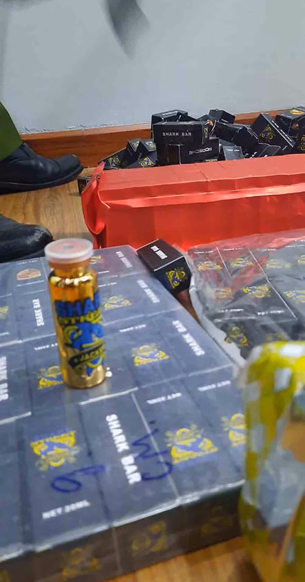 Cat luoi duong day co ca ngan goi ma tuy chua tung thay o TP.HCM-Hinh-2