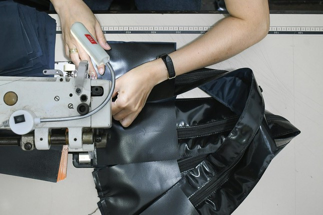 Founder 8X Sai Gon mang lai cuoc doi moi cho nhung tam bat hien-Hinh-6