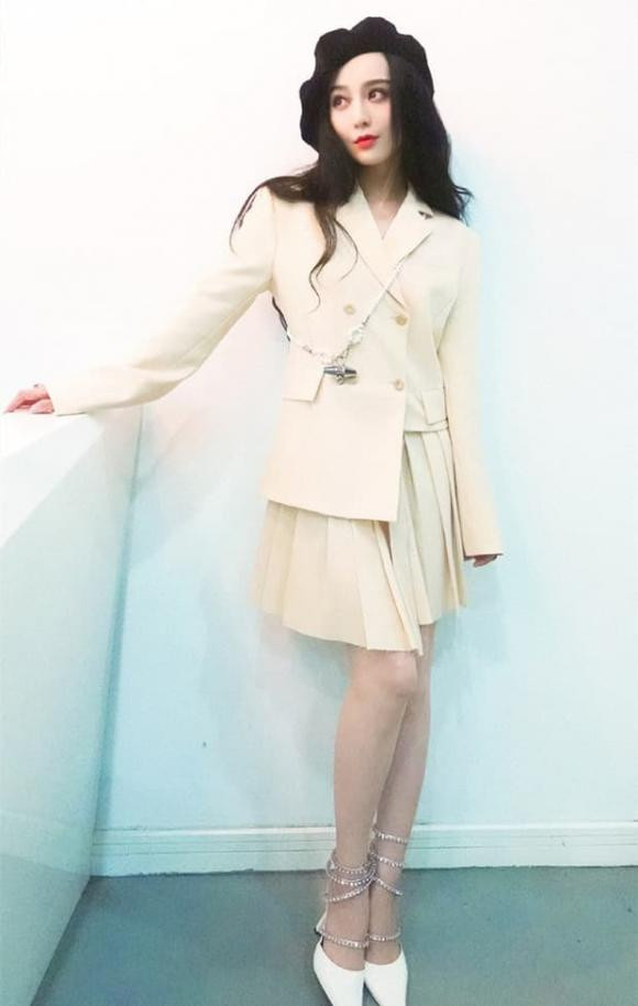 Pham Bang Bang 'dap tra' tin don khong moi noi nhiep anh gia-Hinh-8