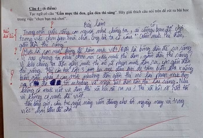 Bai lam cua hoc sinh khien giao vien cung phai lac dau bat luc