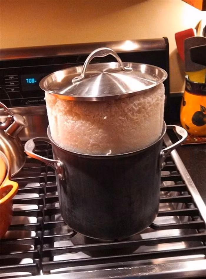 Có một sự "bung nở" không hề nhẹ.