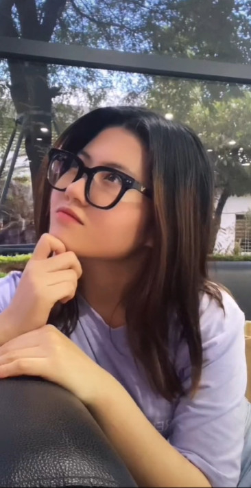 Nguoi tre sang tao voi smartphone the nao khi ‘chon chan’ o nha?-Hinh-4