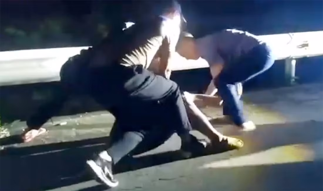 Canh sat Nghe An no sung, bat ke buon ma tuy trong dem