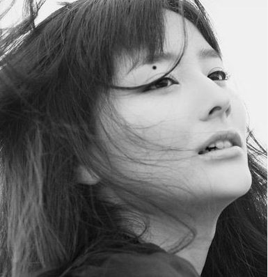 Nốt ruồi tốt mọc tại cung này cho thấy “khổ chủ” là người đa tài đa nghệ, thanh tú liêm khiết. Trong công việc, bạn dễ được cấp trên coi trọng; trong hôn nhân, tình cảm phu thê cũng vô cùng mỹ mãn.