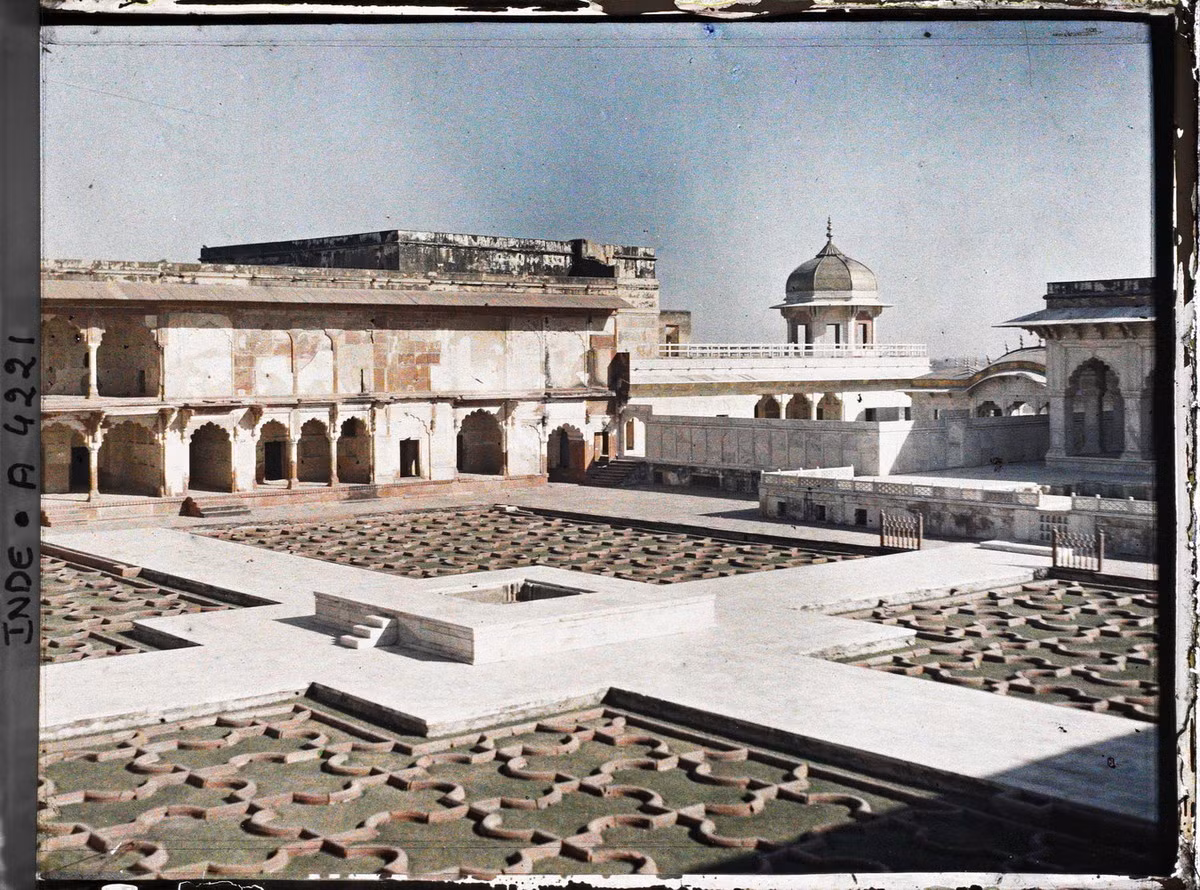 Khu vực Vườn nho (Anguri Bagh) ở Pháo đài Đỏ.