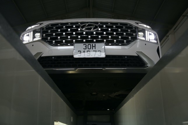 Trước đó, ngày 10/3, Cục Cảnh sát giao thông (CSGT) đã triển khai thực hiện chỉ đạo của Chính phủ và Bộ Công an về tăng cường lực lượng CSGT hỗ trợ công tác đăng kiểm theo đề nghị của Bộ Giao thông vận tải (GTVT).