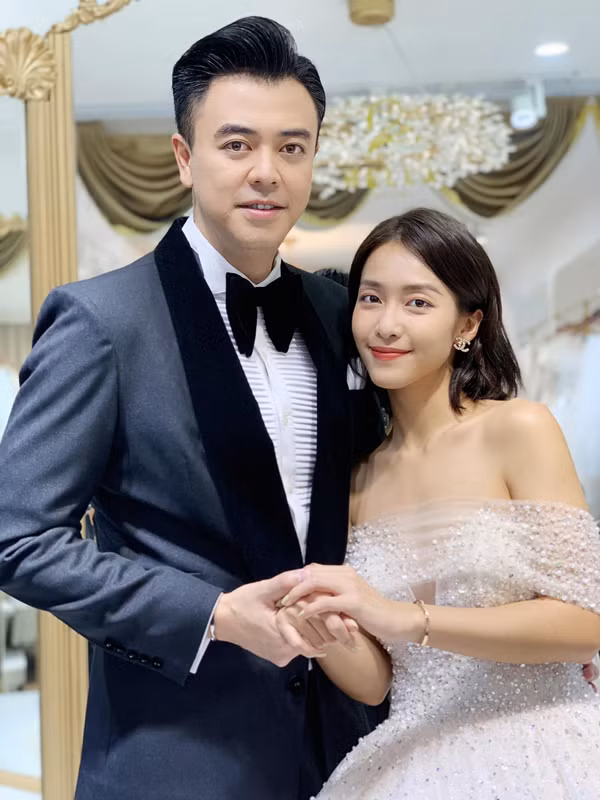 Chang MC “Chiec non ky dieu” noi tieng mot thoi