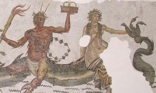 Nữ thần Hy Lạp Ceto là con gái của Gaia và Pontus, được miêu tả là một con quái vật biển hoặc cá voi. Ceto là mẹ của nhiều quái vật ghê rợn trong đó có nữ thần tóc rắn Medusa.