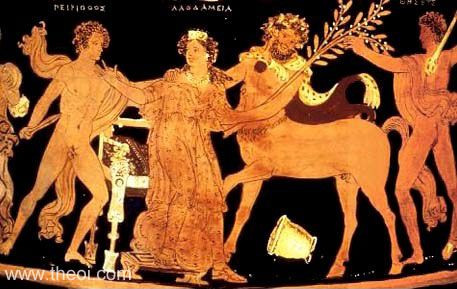 Nghi lễ bắt đầu với việc cô dâu và chú rể tắm gội sạch sẽ. Sau đó, chú rể đến nhà cô dâu trên một cỗ xe ngựa hay xe bò. Một buổi tiệc linh đình sẽ được tổ chức tại nhà cô dâu trước khi chú rể "rước nàng về dinh".