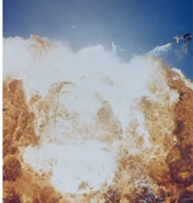 May mắn là sự cố trên không có ai bị thương. Những hình ảnh về sự cố tên lửa tồi tệ trên thường được sử dụng trong những tài liệu không gian.