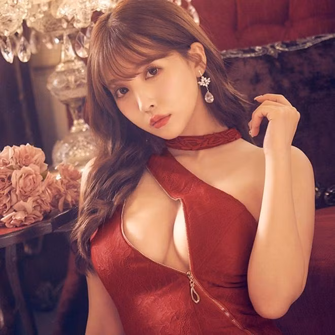 Sao phim 18+ uat nghen ke canh nong phai dien lai 5 lan-Hinh-2