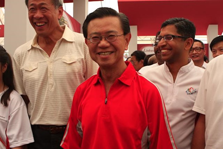 Wong học trung học tại trường trung học Outram, sau đó nhận bằng Thạc sĩ Quản trị Kinh doanh của Trường Kinh doanh London theo học bổng của chính phủ Singapore vào năm 1979.