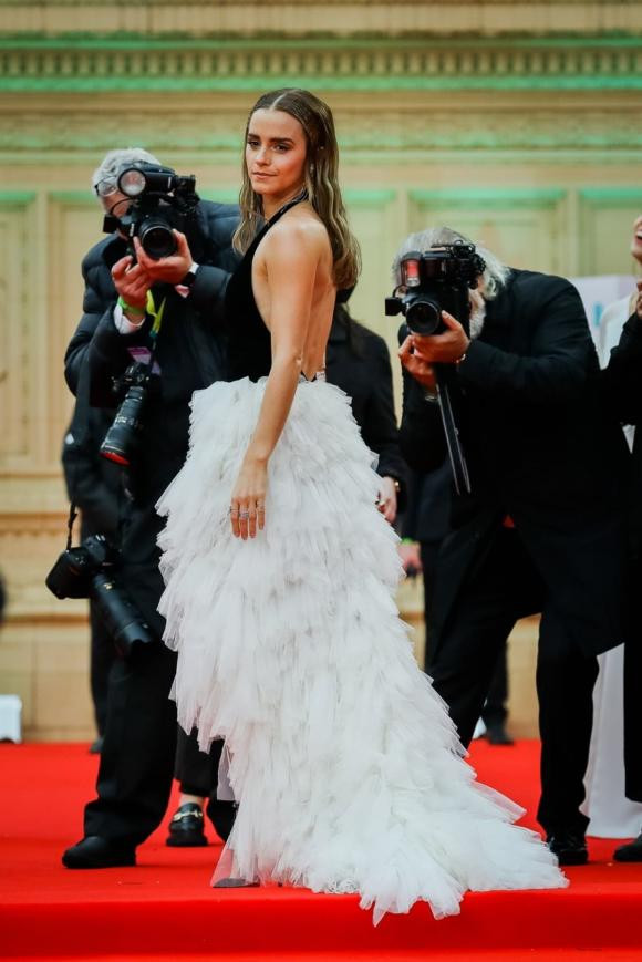 Emma Watson khien nhieu nguoi 'nga ngua' vi nhan sac that-Hinh-3