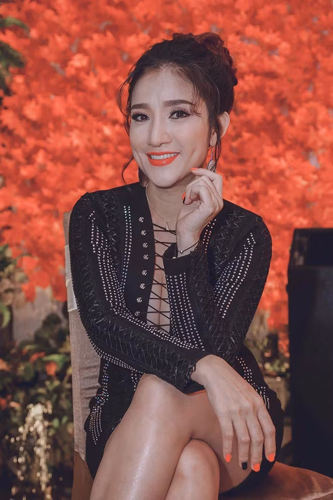 Dien vien Cat Tuong: “O tuoi U40, bo me van lo lang cho toi“-Hinh-3