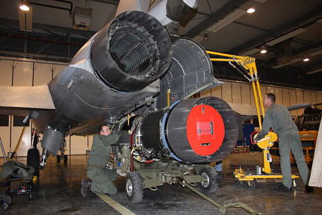 Hai động cơ M88 trên tiêm kích đa năng Rafale.