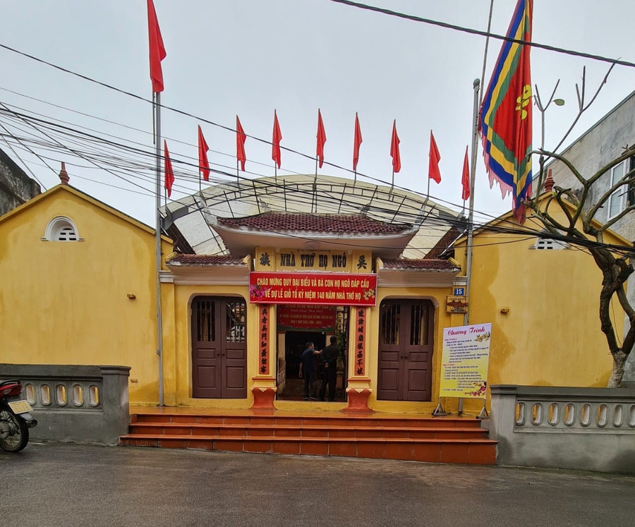 Cử nhân Ngô Trọng Tố: Cuộc đời làm quan không tì vết Cu nhan Ngo Trong To: Cuoc doi lam quan khong ti vet