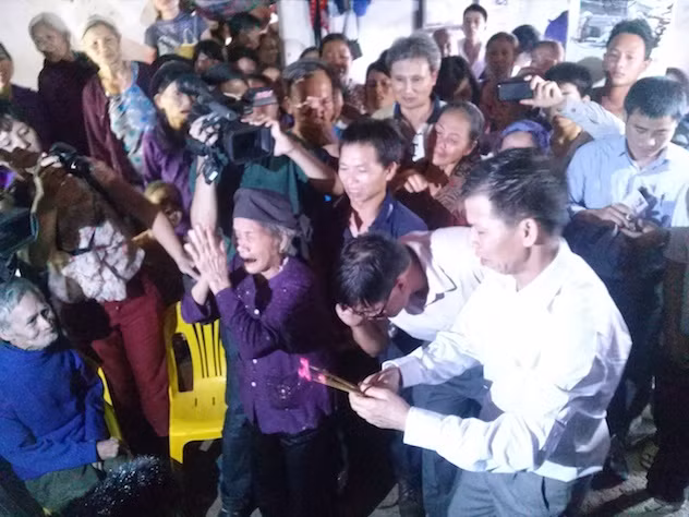 10 năm tù ông Chấn chịu oan khuất, gia đình ông khánh kiệt, người vợ nhiều lúc tưởng phát điên