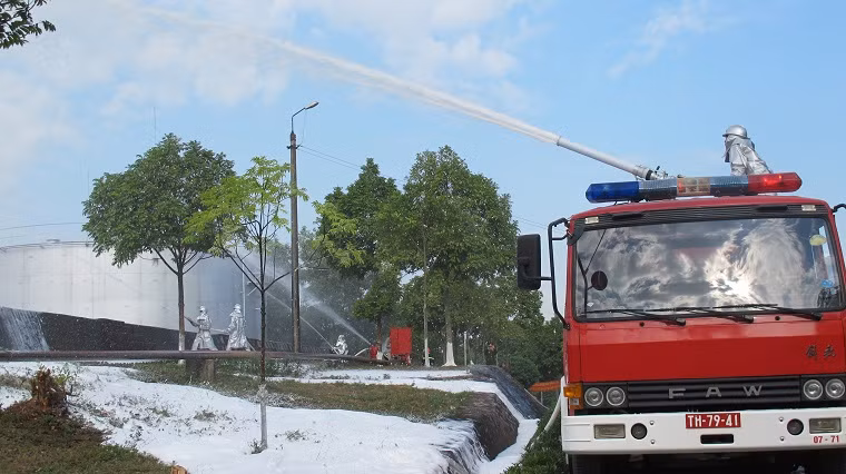 Tham gia diễn tập có gần 130 cán bộ, chiến sĩ của Phân kho 86/Kho 671, Phòng Cảnh sát PCCC và CNCH, Công an tỉnh Bắc Giang và phương tiện là 5 xe chữa cháy, 1 xe tải, 1 xe Stéc, 1 xe cứu thương và 70 bình cứu hỏa các loại.